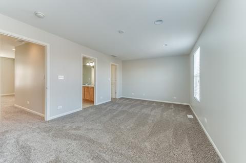 1005 Reserve Dr, Elgin, IL 60124 photo 11