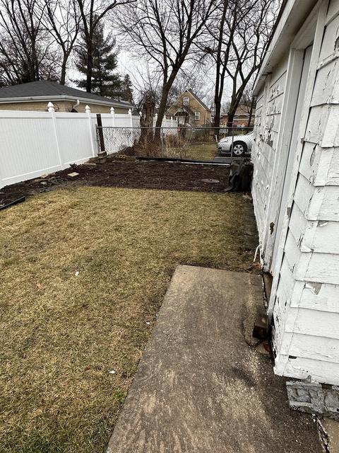 5812 W Maple Ave, Berkeley, IL 60163 photo 6