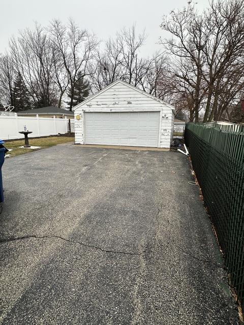 5812 W Maple Ave, Berkeley, IL 60163 photo 5