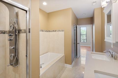 4458 S Berkeley Ave, Chicago, IL 60653 photo 17