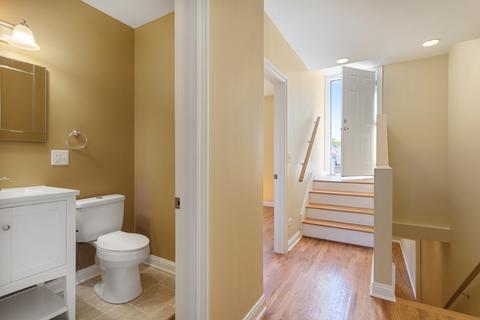 4458 S Berkeley Ave, Chicago, IL 60653 photo 32