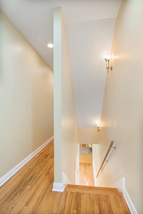 4458 S Berkeley Ave, Chicago, IL 60653 photo 20