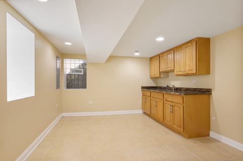 4458 S Berkeley Ave, Chicago, IL 60653 photo 34