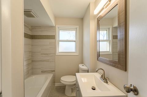 1314 Campbell Ave, Wheaton, IL 60189 photo 9