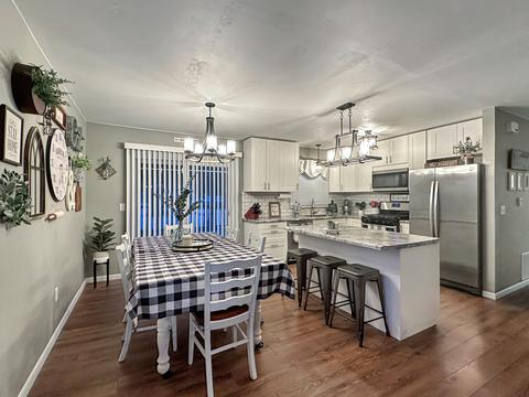 1732 Ridge Dr, Freeport, IL 61032 photo 10