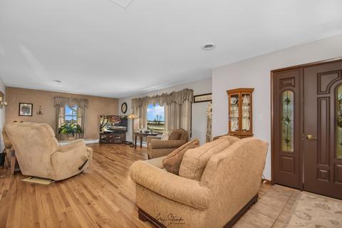 7030 S Woods Rd, Gardner, IL 60424 photo 8