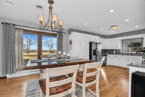 7030 S Woods Rd, Gardner, IL 60424 photo 11