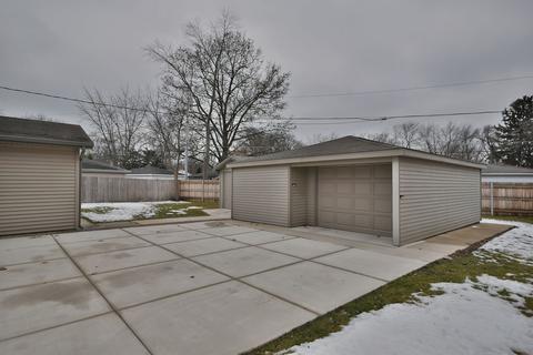 632 Merle Ln, Wheeling, IL 60090 photo 33