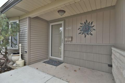 632 Merle Ln, Wheeling, IL 60090 photo 3