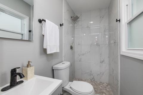 658 Debra Dr, Des Plaines, IL 60016 photo 9