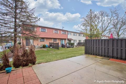 545 Apache Trl, Wheeling, IL 60090 photo 30