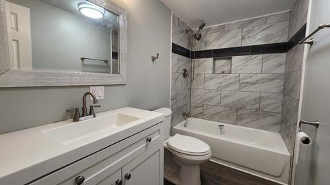 1957 E 72nd St, Chicago, IL 60649 photo 26