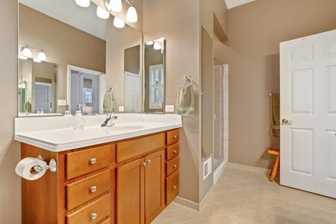 3878 Valhalla Dr, Elgin, IL 60124 photo 23