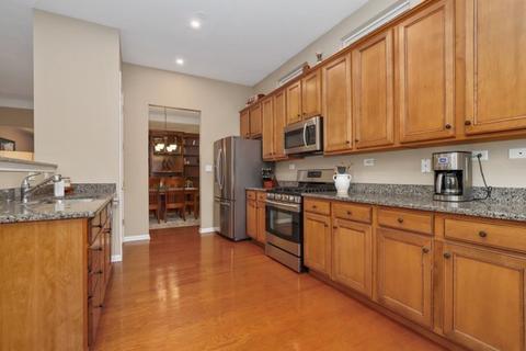3878 Valhalla Dr, Elgin, IL 60124 photo 17