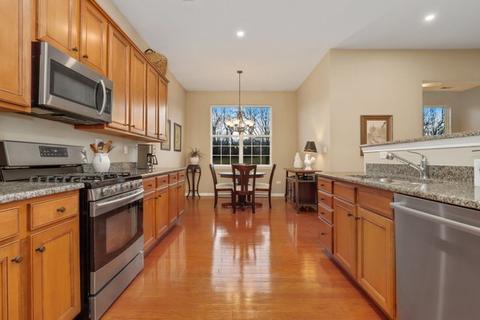 3878 Valhalla Dr, Elgin, IL 60124 photo 13