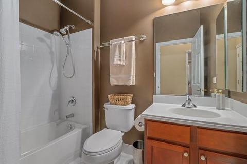 3878 Valhalla Dr, Elgin, IL 60124 photo 27