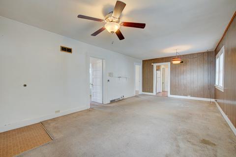 112 Evans Ave, Aurora, IL 60505 photo 9