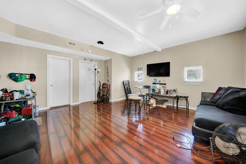 705 E 93rd St, Chicago, IL 60619 photo 2