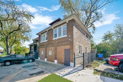 705 E 93rd St, Chicago, IL 60619 photo 1
