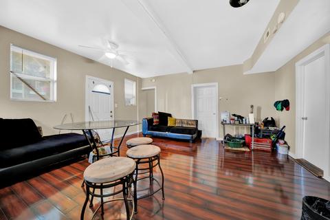 705 E 93rd St, Chicago, IL 60619 photo 3
