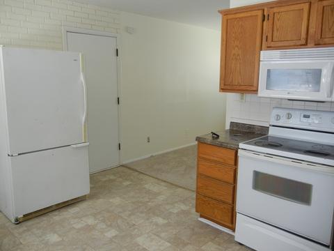 214 Kane St, Maple Park, IL 60151 photo 3