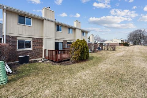 889 Heatherbrook Ct, Wheaton, IL 60189 photo 21