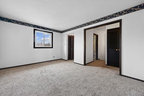 889 Heatherbrook Ct, Wheaton, IL 60189 photo 12