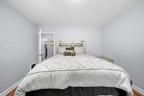 654 E 105th Pl, Chicago, IL 60628 photo 6