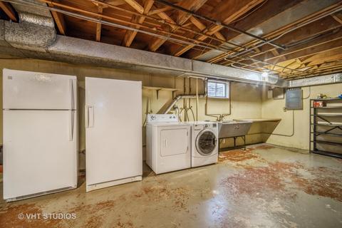 421 Cornell Ave, Des Plaines, IL 60016 photo 9