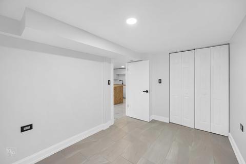 5924 S Artesian Ave, Chicago, IL 60629 photo 16