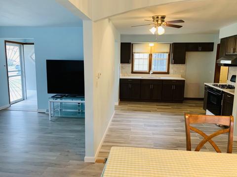 4035 W 80th Pl, Chicago, IL 60652 photo 4