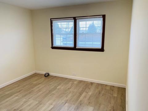 4035 W 80th Pl, Chicago, IL 60652 photo 11