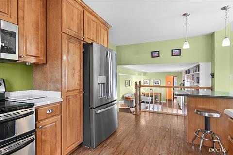 1621 Apache Dr, Naperville, IL 60563 photo 13