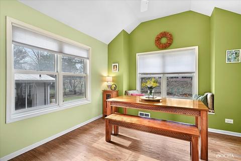 1621 Apache Dr, Naperville, IL 60563 photo 11