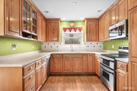 1621 Apache Dr, Naperville, IL 60563 photo 9