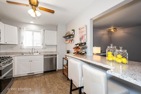119 S Hale Ave #D, Bartlett, IL 60103 photo 5