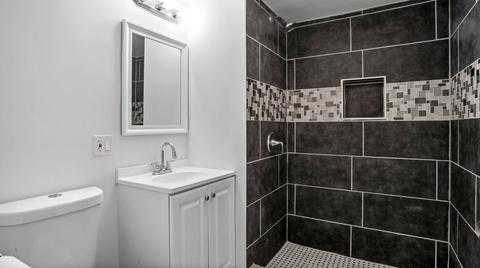 2117 W 68th Pl, Chicago, IL 60636 photo 19