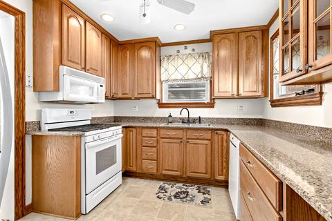 505 E Illinois St, Wheaton, IL 60187 photo 6