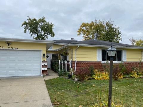 3755 Gregory Dr, Northbrook, IL 60062 photo 2