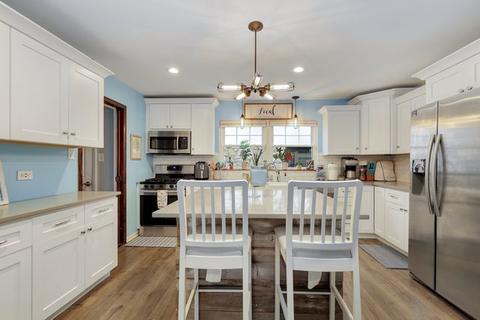 740 E Porter Ave, Naperville, IL 60540 photo 11