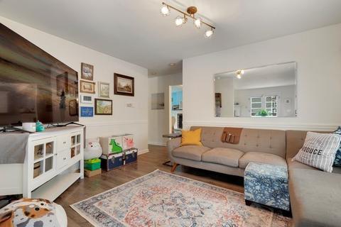740 E Porter Ave, Naperville, IL 60540 photo 7