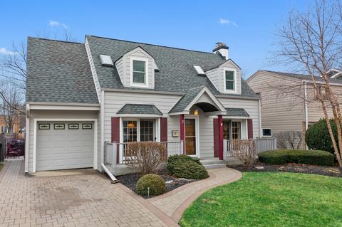 7 S William St, Mount Prospect, IL 60056 photo 1