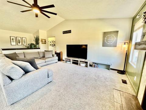1170 Glacier Dr, Byron, IL 61010 photo 6