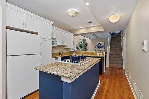 1024 W Monroe St, Chicago, IL 60607 photo 17