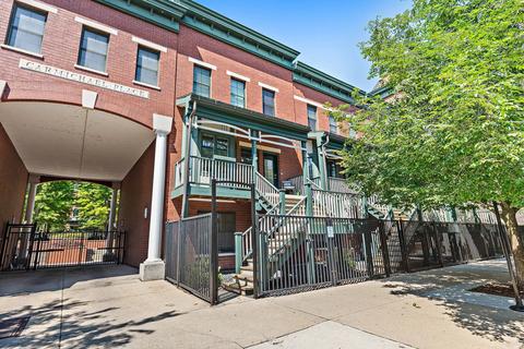 1024 W Monroe St, Chicago, IL 60607 photo 2