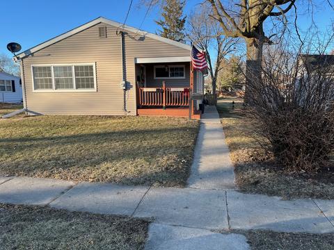 114 Maple Ave, Morrison, IL 61270 photo 1