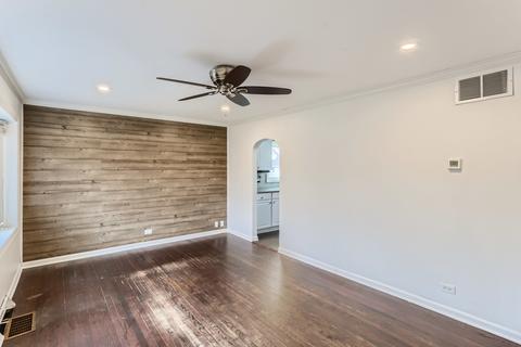 6812 S 78th Ave, Bridgeview, IL 60455 photo 5