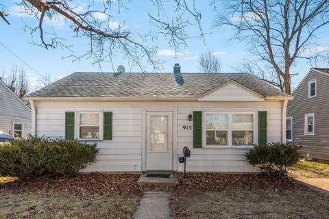 913 Walter Ave, Aurora, IL 60505 photo 1