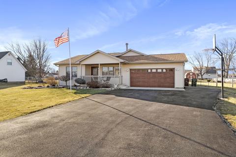 3434 W Silverado Dr, Kankakee, IL 60901 photo 3