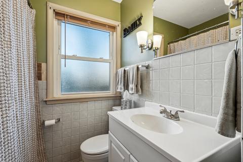 223 N Marion Ave, Bartlett, IL 60103 photo 8